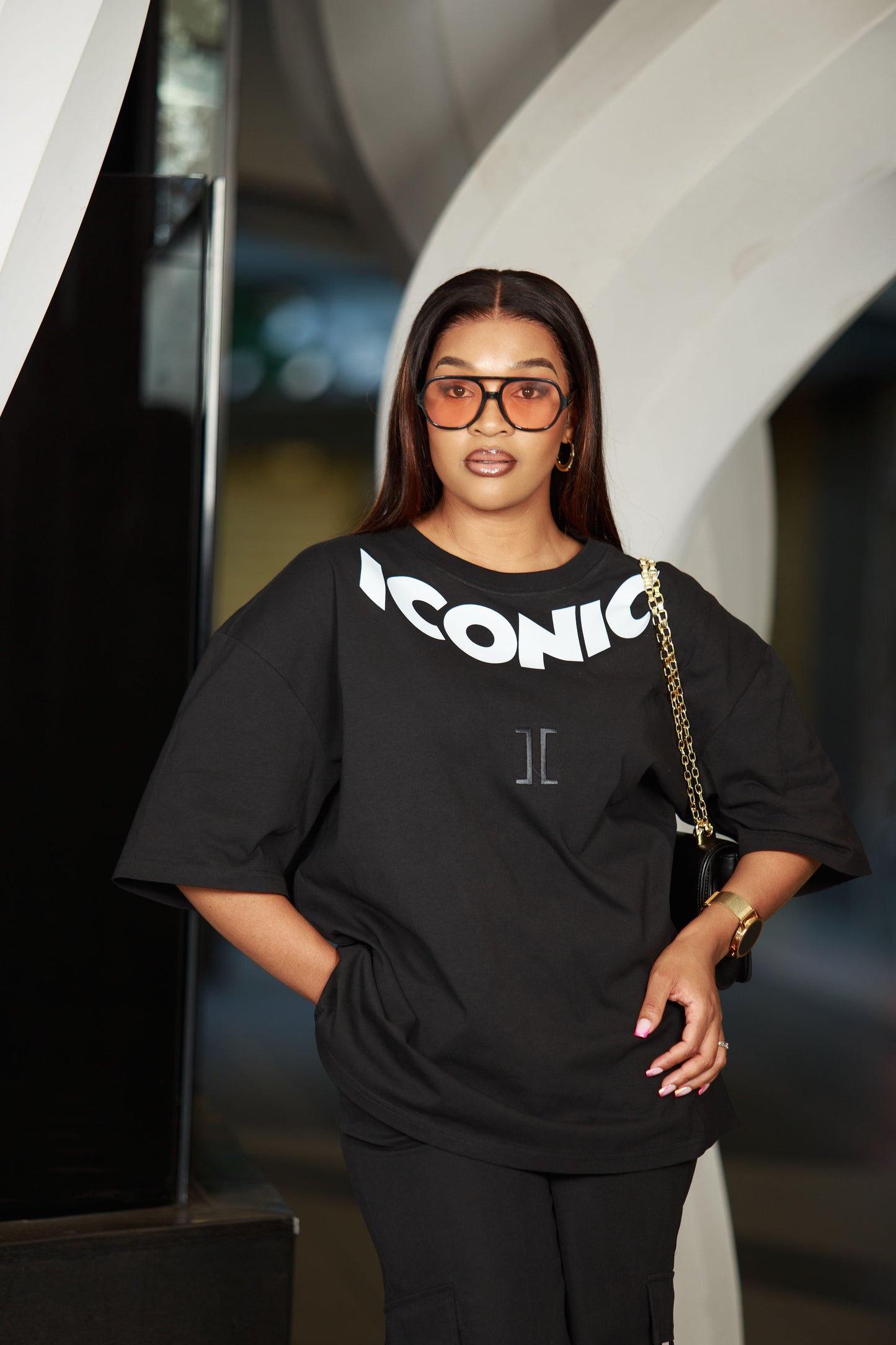 Iconic Curved Neck Print T-shirt