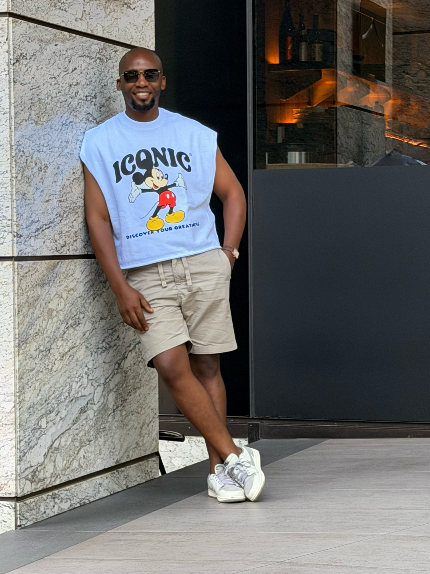 Iconic Unisex Mickey Cropped Vest